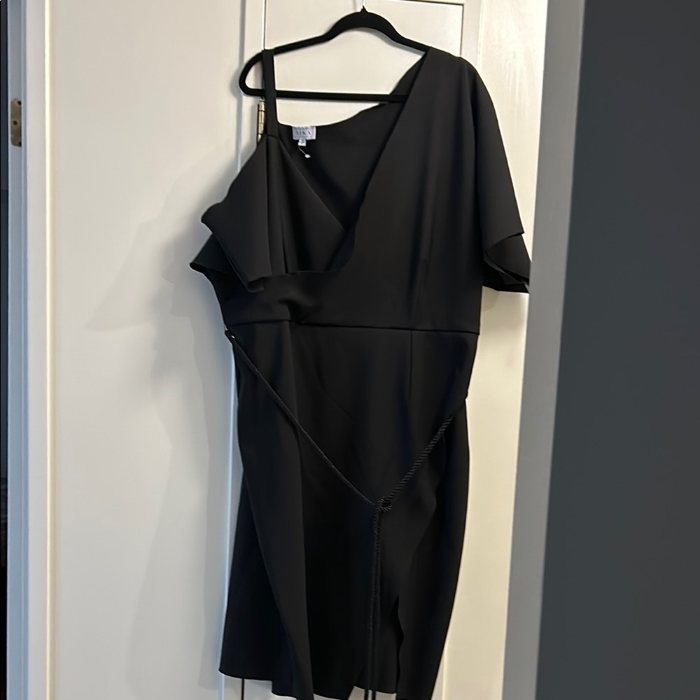 Sika collection. NWOT